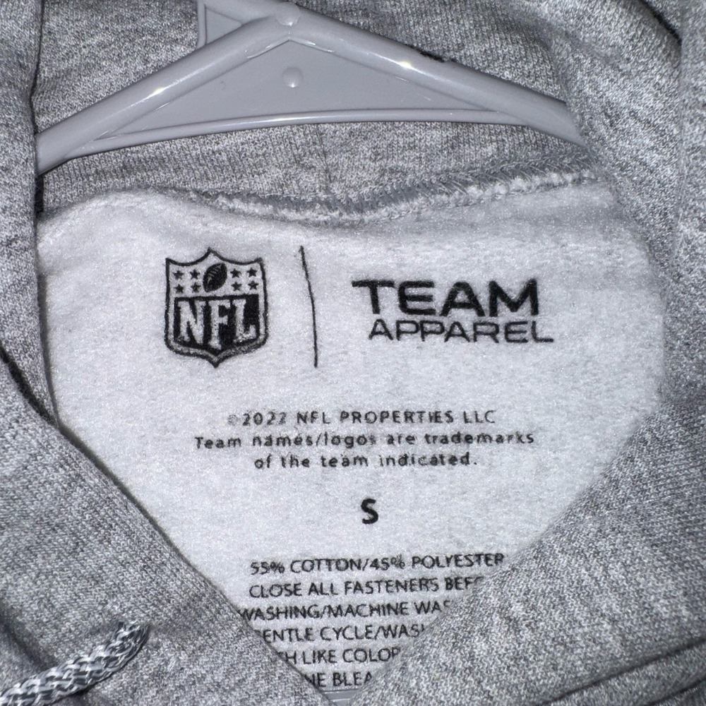 Men's Small NFL Apparel Miami Dolphins Hoodie Gray Long Sleeve Logo - Picture 2 of 5